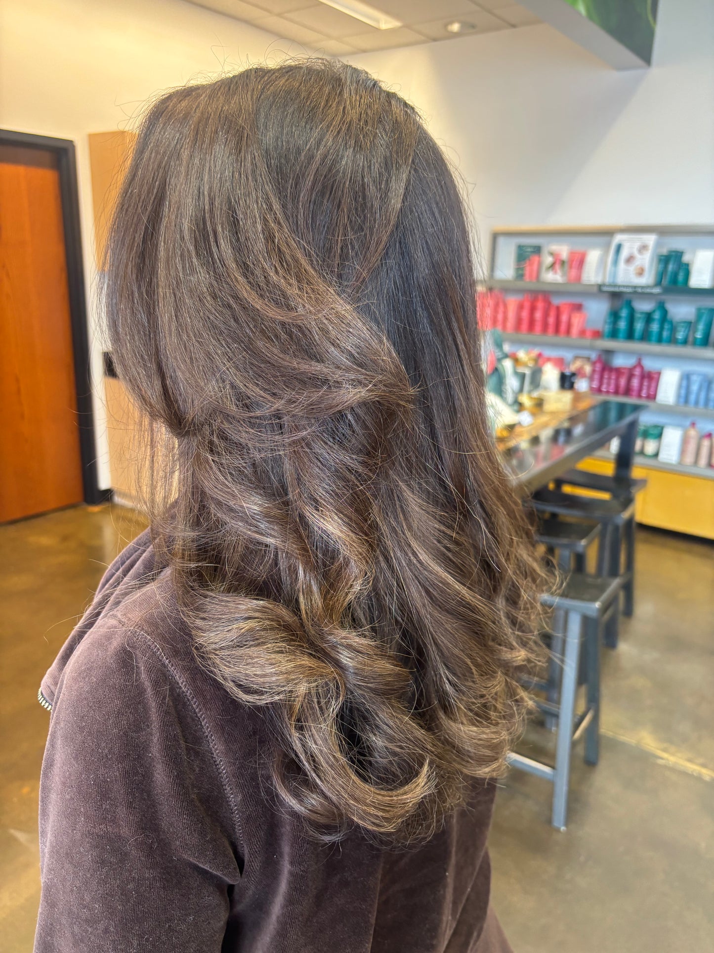 NATURAL BLEAUX OUT